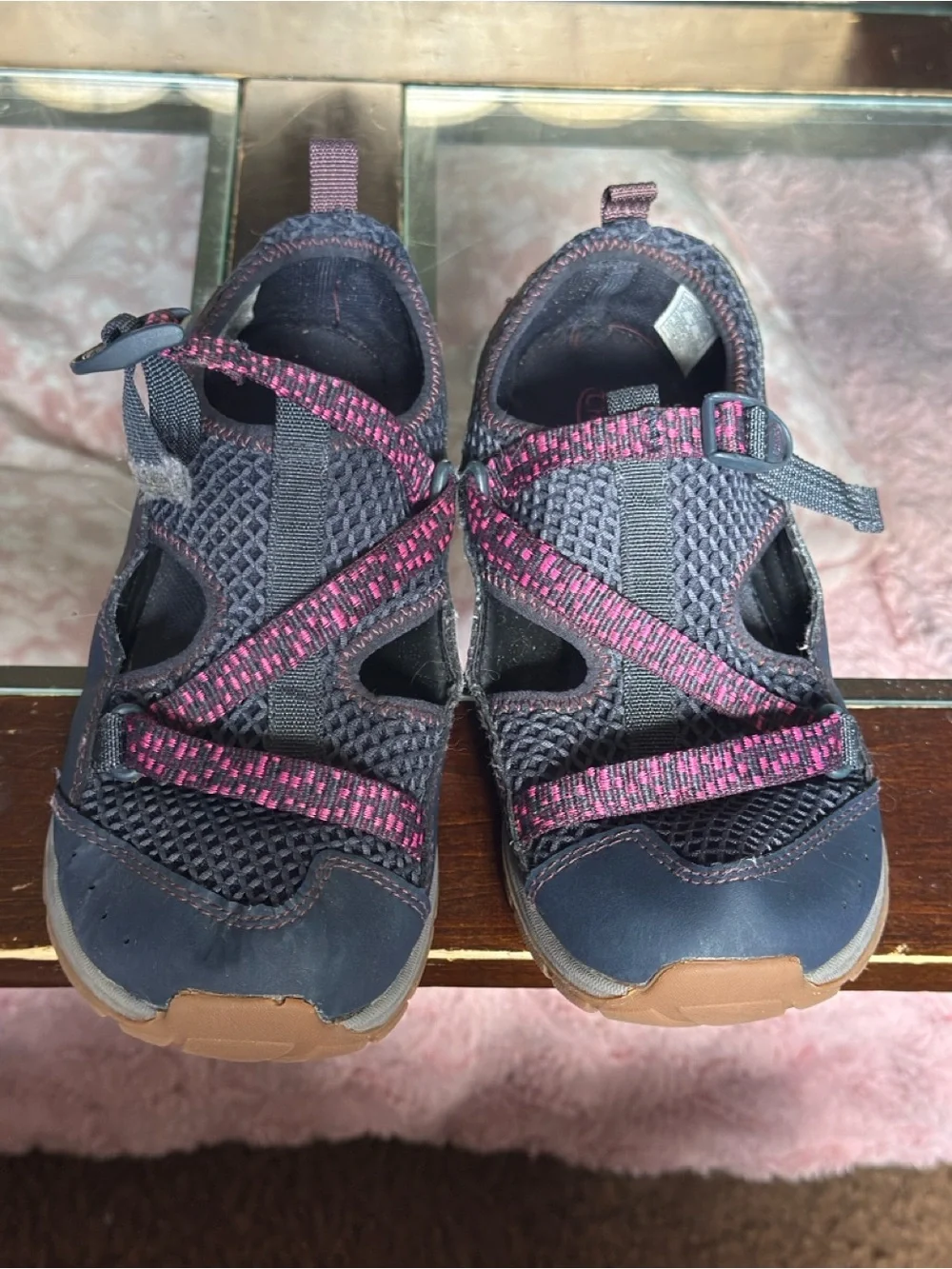 Kids Chaco Sandals Size 5